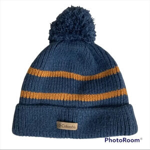 Columbia Fleeced lined‎ Beanie - see photos for measurements